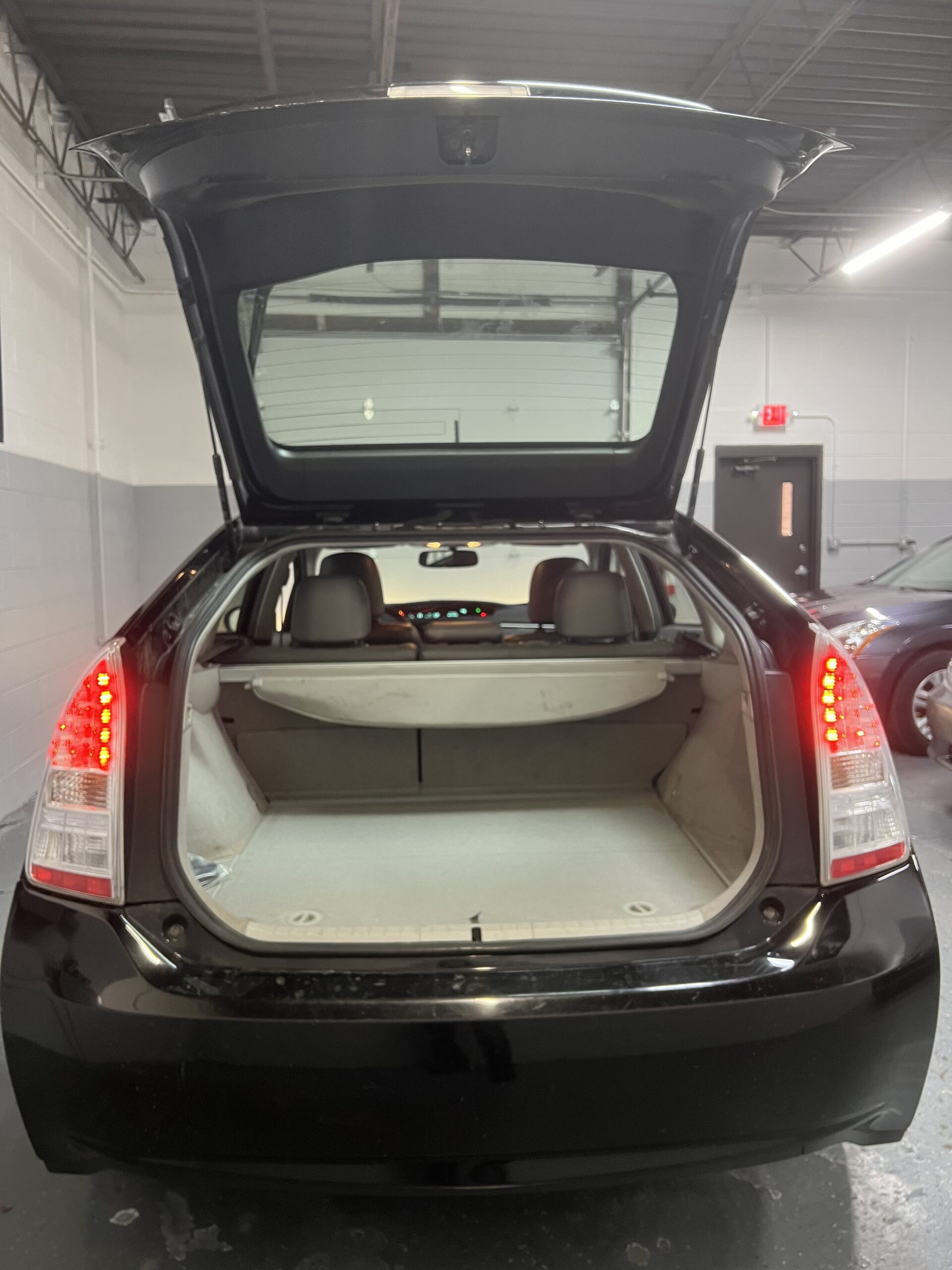 2011 Toyota Prius V - Photo 6