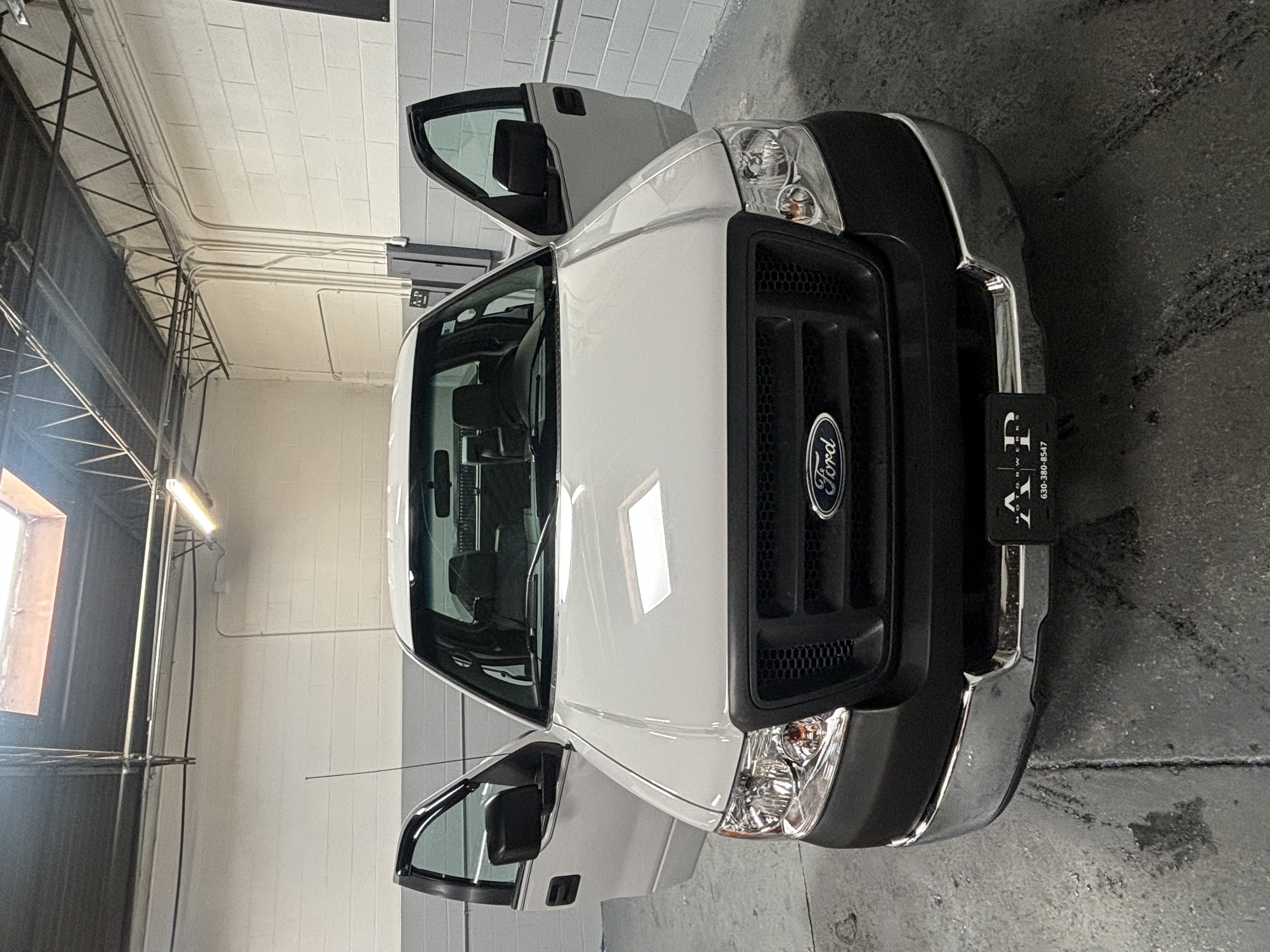 2005 Ford F-150 XL Regular Cab 126-in Styleside's photo