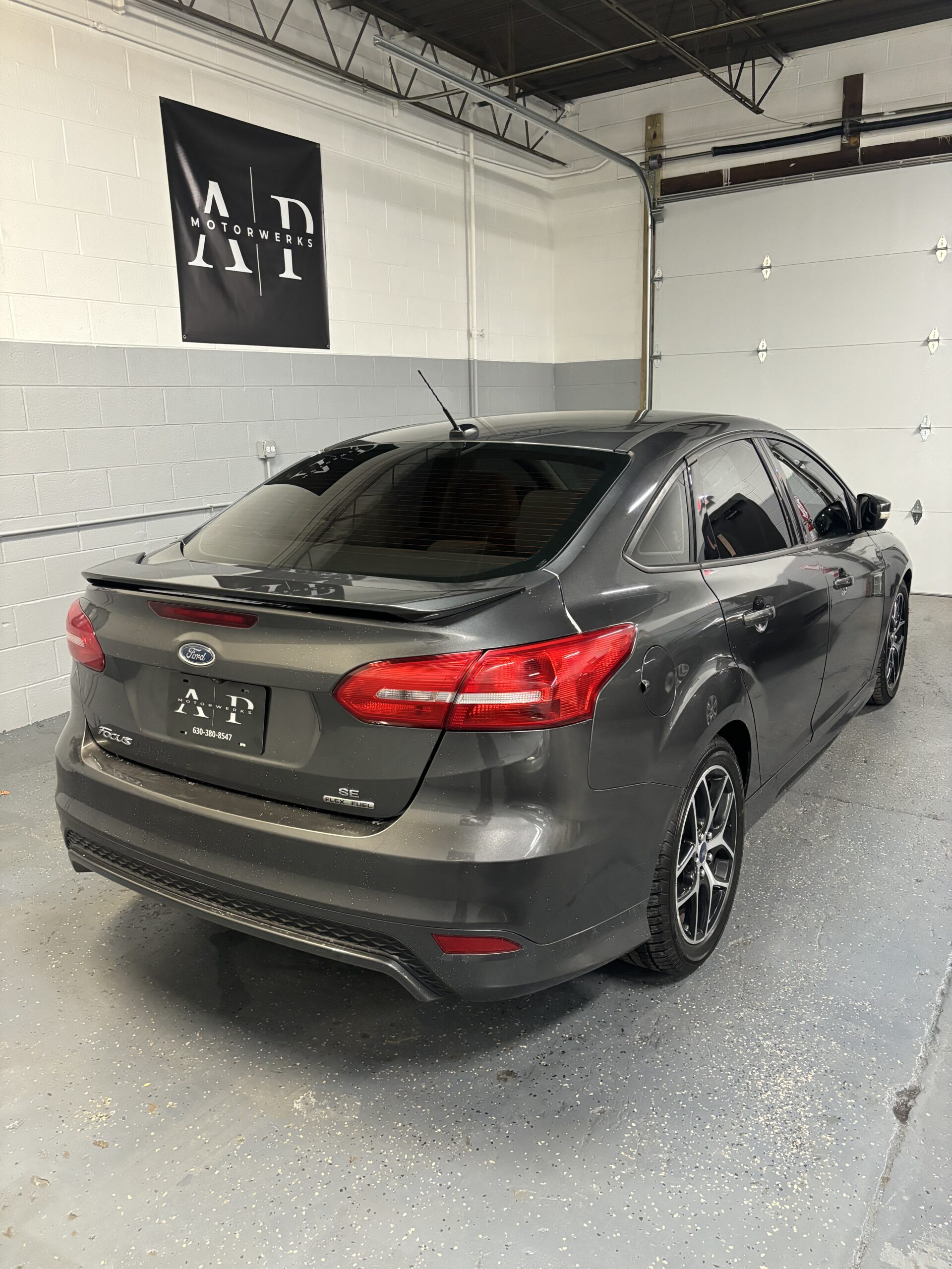 2015 Ford Focus SE - Photo 6