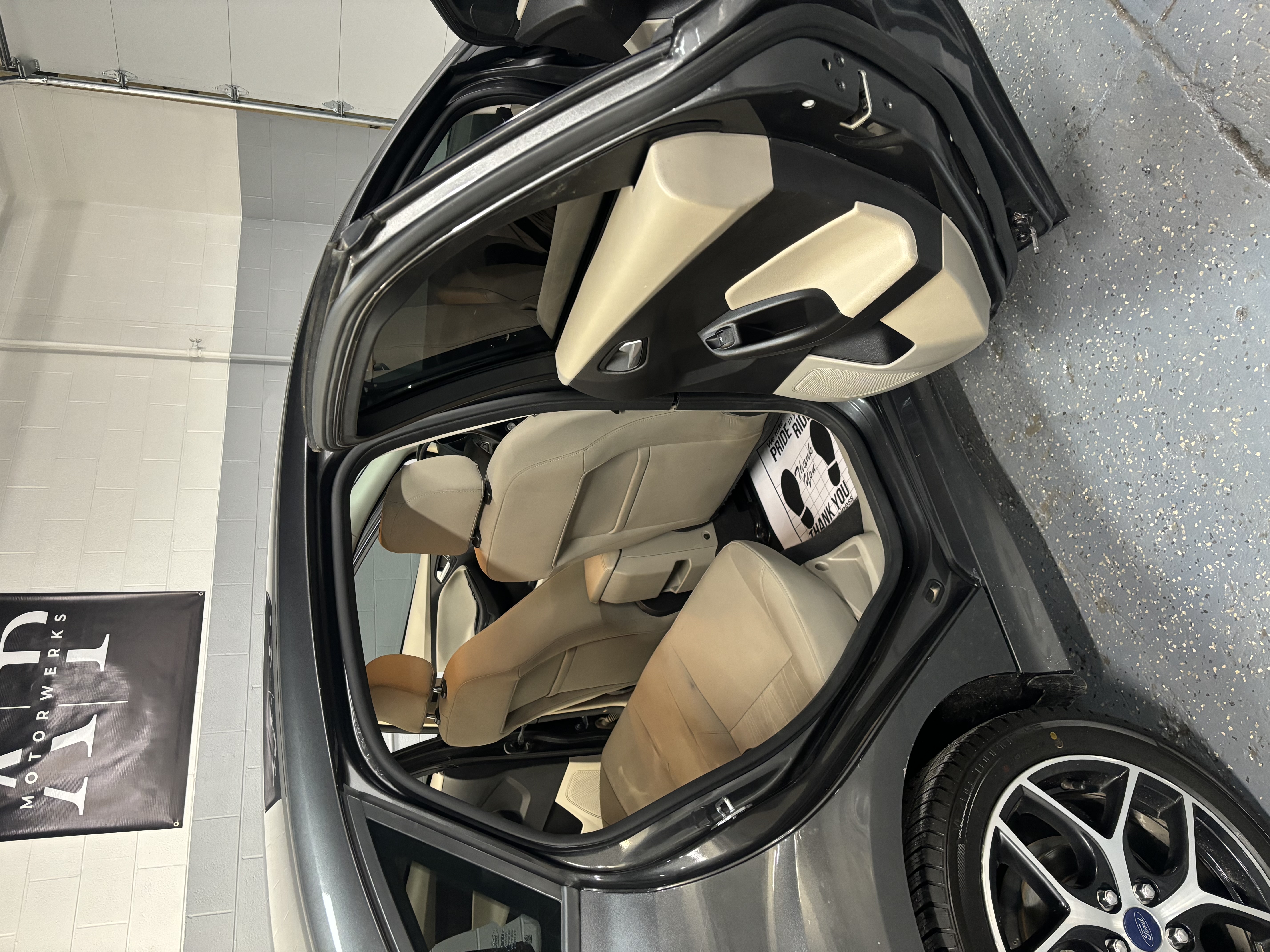 2015 Ford Focus SE - Photo 8